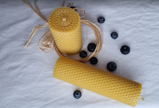 Rolled Honeycomb Candle (Unscented )